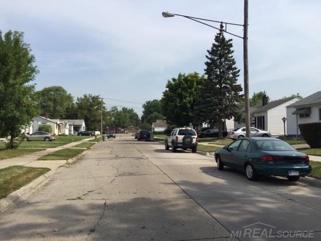 21403 Dexter Boulevard Warren, MI 48089 - Photo 10 of 11