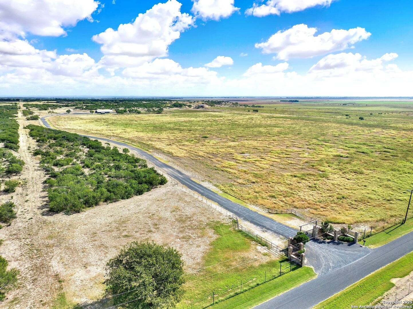722 County Road 424 Hondo, TX 78861 - Photo 12 of 45 a view of an ocean and beach