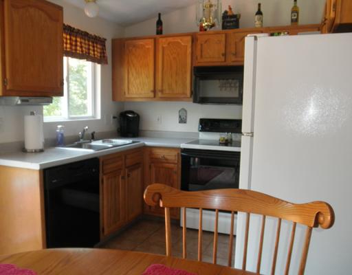 5325 Flat River Road Coventry, RI 02827 - Photo 6 of 17 Kitchen.