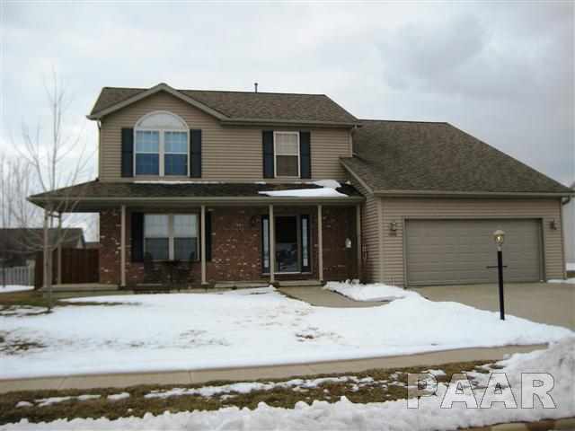 1516 Kingsbury Road Washington, IL 61571 - Photo 1 of 18 Gallery Image 1