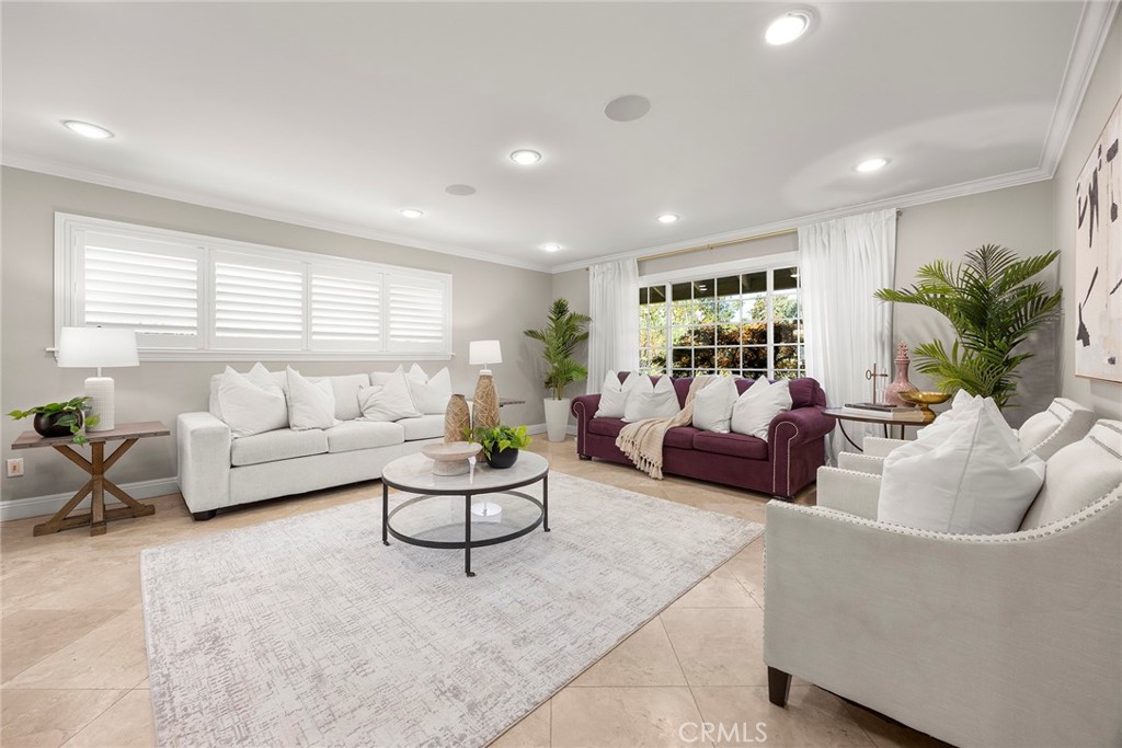 1532 West Domingo Road Fullerton, CA 92833 - Photo 5 of 43