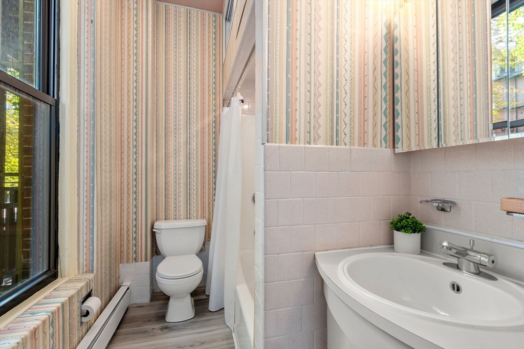 43 Upton Street, Unit 2 Boston, MA 02118 - Photo 17 of 24