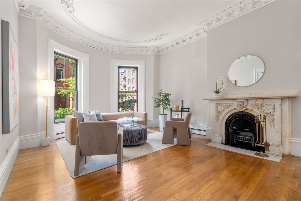 43 Upton Street, Unit 2 Boston, MA 02118 - Photo 3 of 24