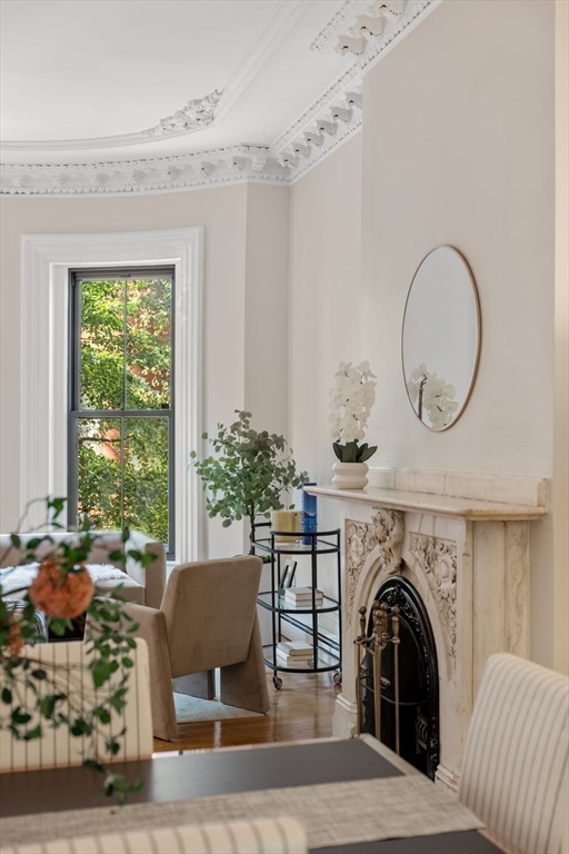 43 Upton Street, Unit 2 Boston, MA 02118 - Photo 5 of 24