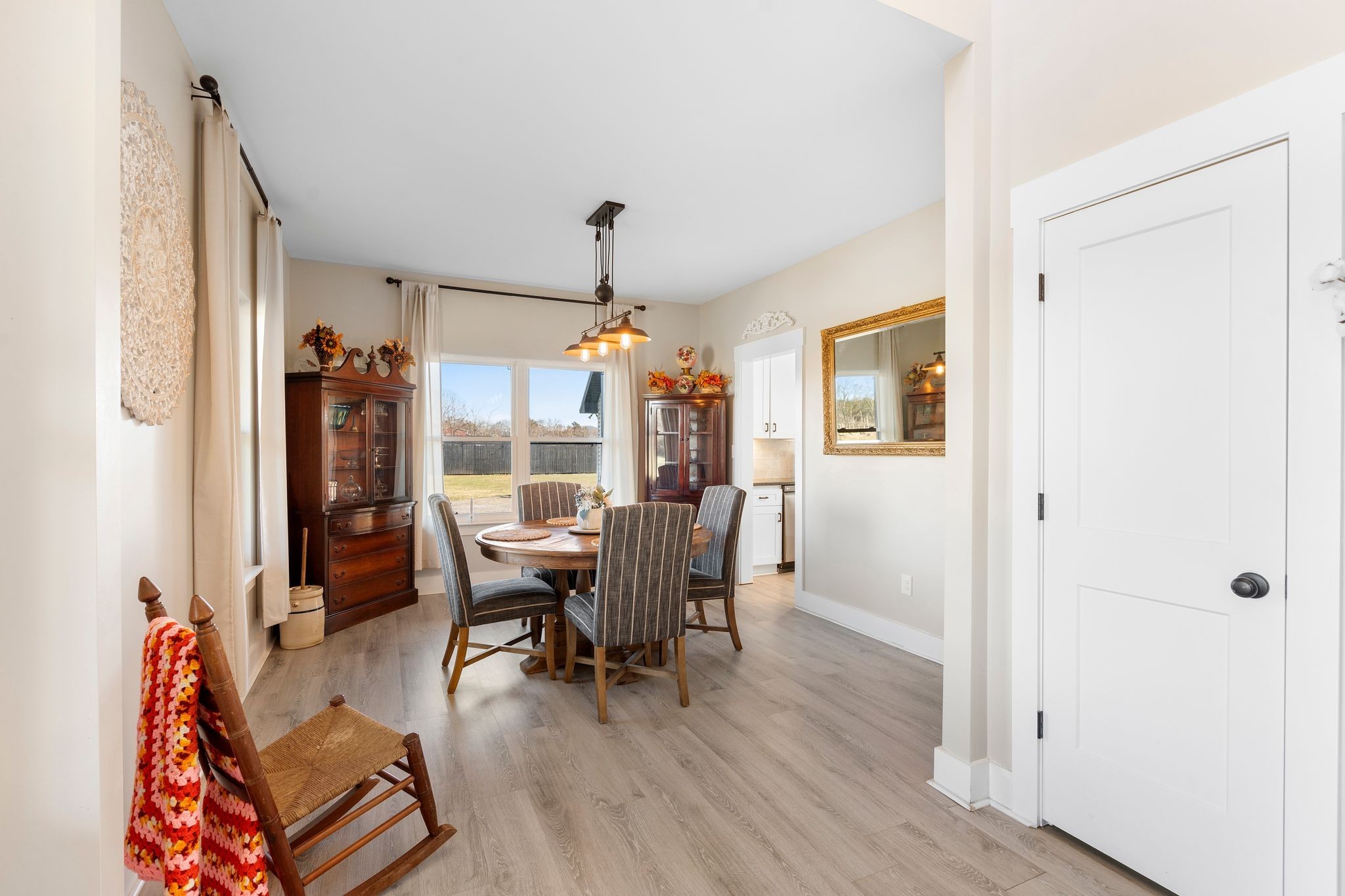 5650 Sledge Road Christiana, TN 37037 - Photo 18 of 50 a view of a livingroom with furniture window and wooden floor