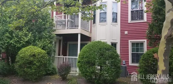 $1,950 | 268 Crosspointe Drive, East Brunswick, NJ 08816
