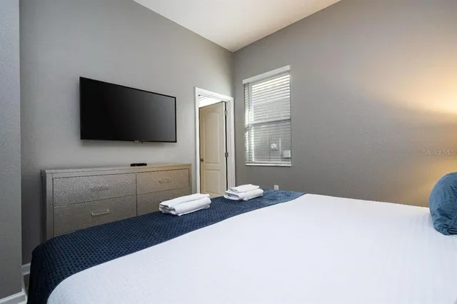 $1,165,000 | 5300 Oakbourne Avenue, Davenport, FL 33837