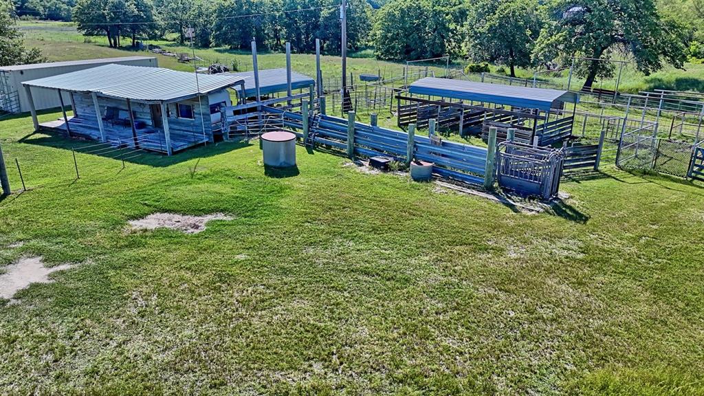 1580 Lama Road Bowie, TX 76230 - Photo 14 of 32