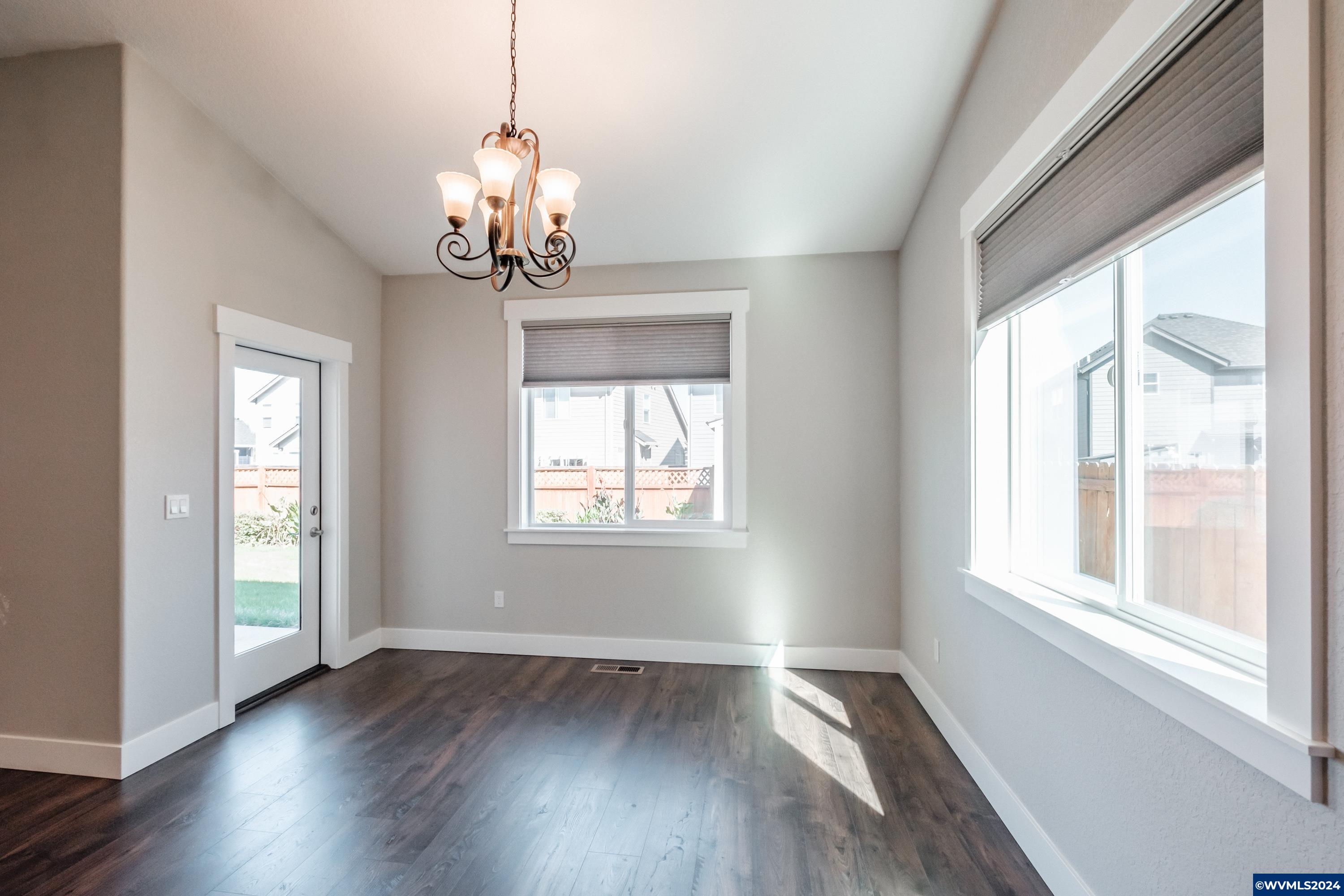 1082 Chestnut Street Independence, OR 97351 - Photo 31 of 37 Gallery Image 31