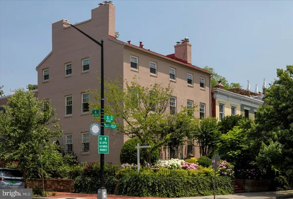 $3,450,000 | 600 G Street Southeast, Washington, DC 20003