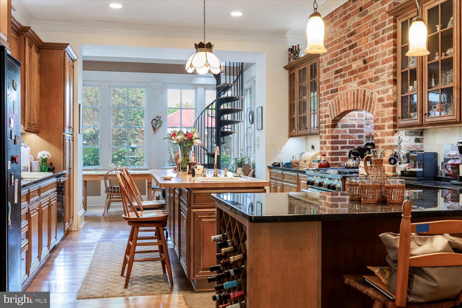 600 G Street Southeast Washington, DC 20003 - Photo 16 of 65