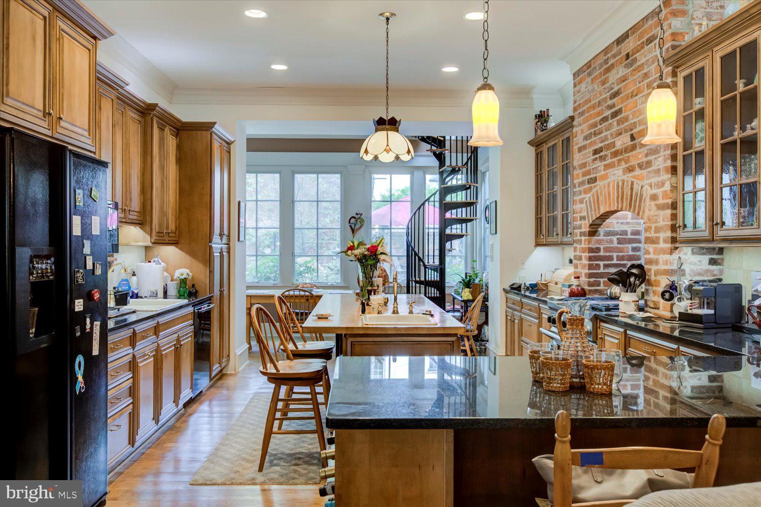 600 G Street Southeast Washington, DC 20003 - Photo 17 of 65