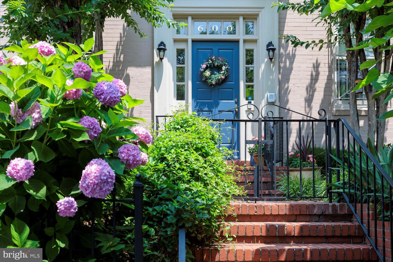 600 G Street Southeast Washington, DC 20003 - Photo 4 of 65