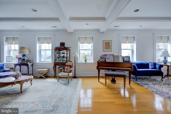 $3,450,000 | 600 G Street Southeast, Washington, DC 20003