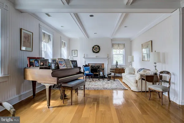 $3,450,000 | 600 G Street Southeast, Washington, DC 20003