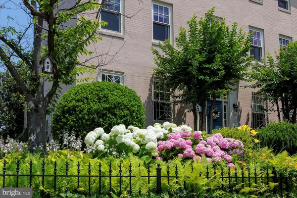 $3,450,000 | 600 G Street Southeast, Washington, DC 20003