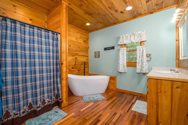 a view of a bathroom