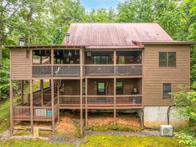 a backyard of a house