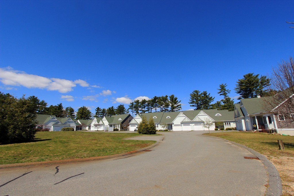 15 Pine Ridge Way, Unit D Carver, MA 02330 - Photo 3 of 13 Gallery Image 3
