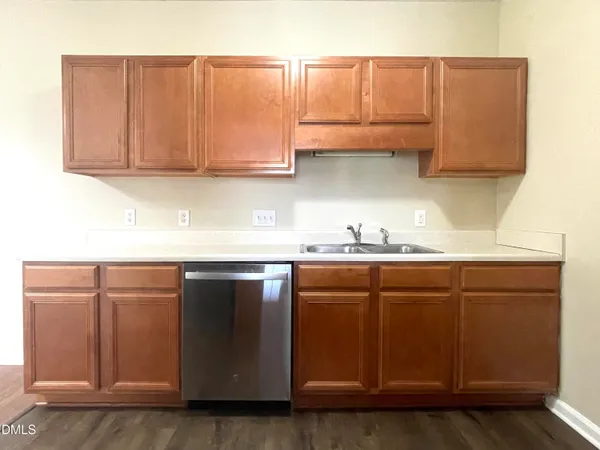 $184,000 | 3009 Winston Drive, Unit 90, Burlington, NC 27215