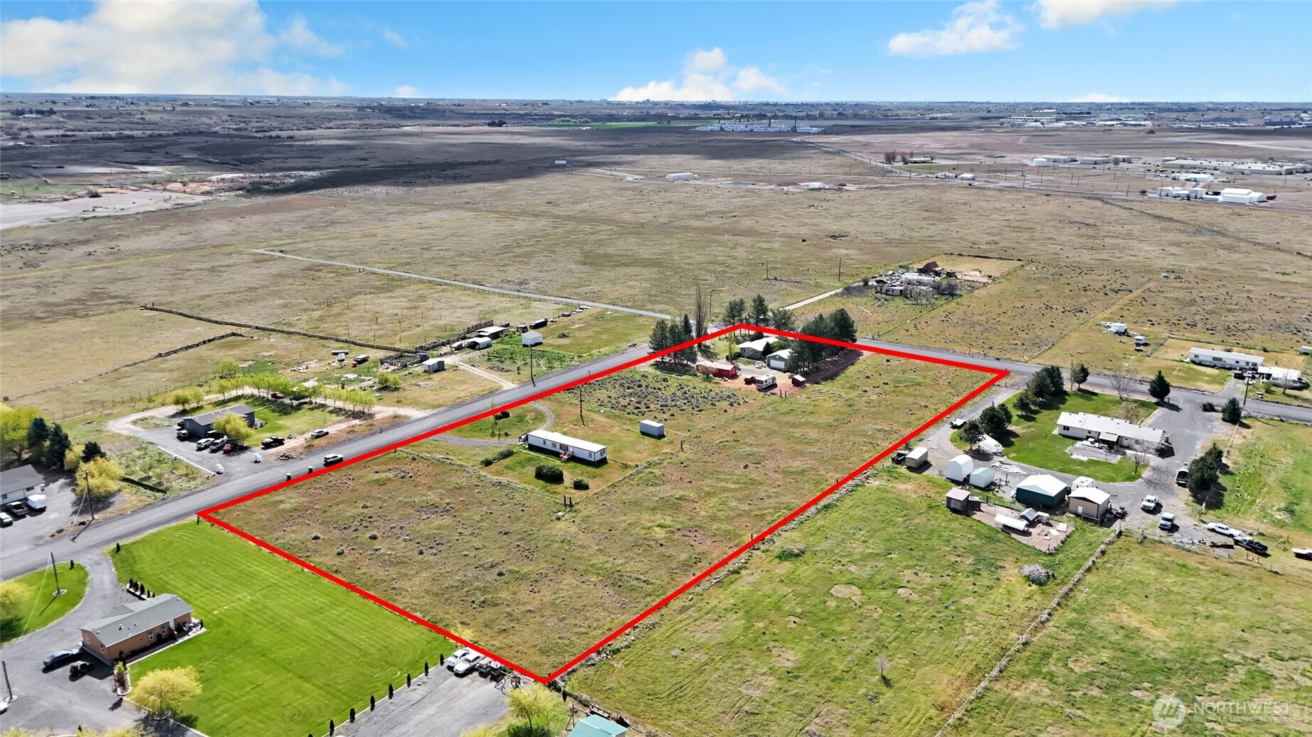 9630 Rd H.8 Northeast Moses Lake, WA 98837 - Photo 2 of 39