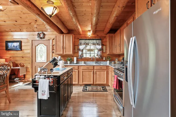 $425,000 | 141 Rose Patch Drive, Upper Tract, WV 26866