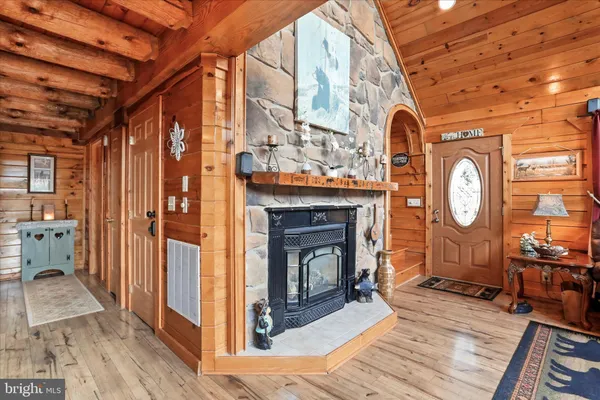 $425,000 | 141 Rose Patch Drive, Upper Tract, WV 26866