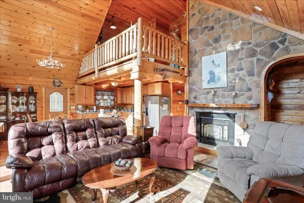 $425,000 | 141 Rose Patch Drive, Upper Tract, WV 26866