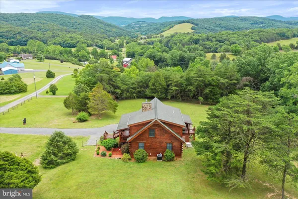 $425,000 | 141 Rose Patch Drive, Upper Tract, WV 26866
