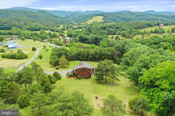 $425,000 | 141 Rose Patch Drive, Upper Tract, WV 26866