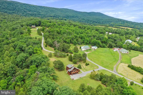 $425,000 | 141 Rose Patch Drive, Upper Tract, WV 26866