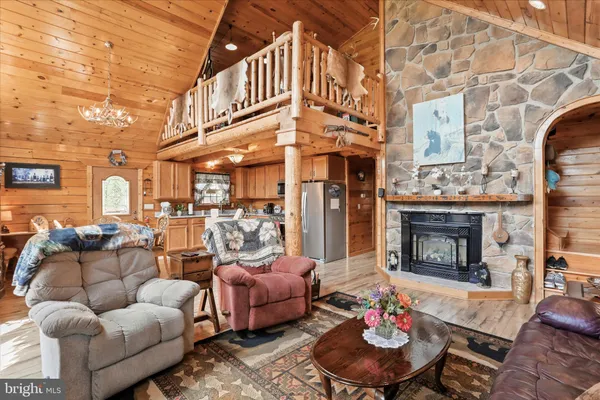 $425,000 | 141 Rose Patch Drive, Upper Tract, WV 26866