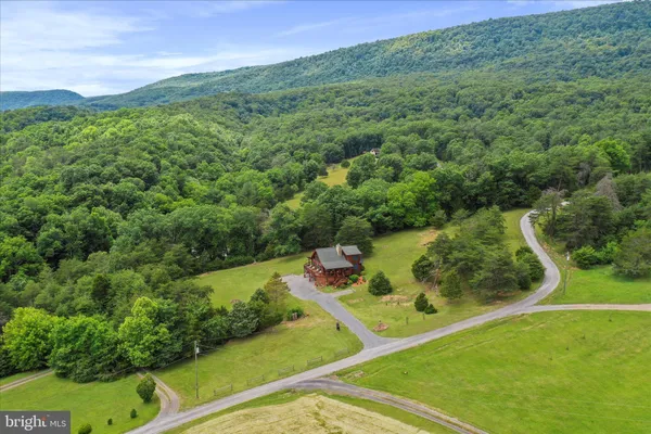 $425,000 | 141 Rose Patch Drive, Upper Tract, WV 26866
