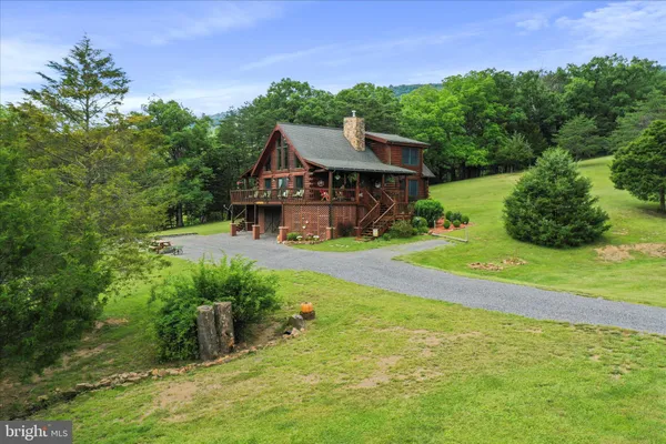 $425,000 | 141 Rose Patch Drive, Upper Tract, WV 26866