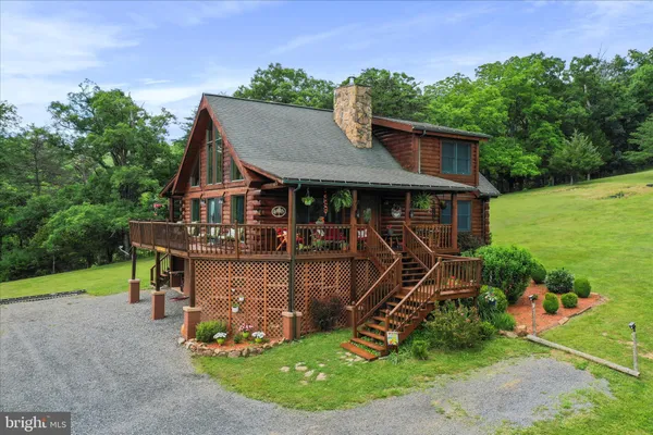 $425,000 | 141 Rose Patch Drive, Upper Tract, WV 26866