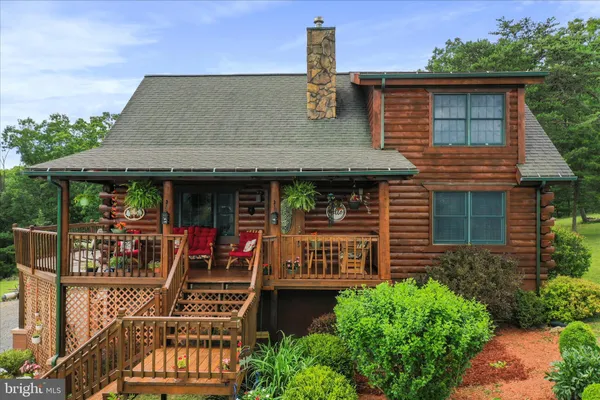 $425,000 | 141 Rose Patch Drive, Upper Tract, WV 26866