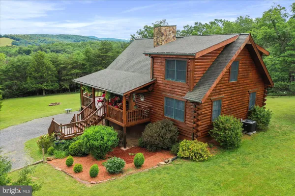 $425,000 | 141 Rose Patch Drive, Upper Tract, WV 26866