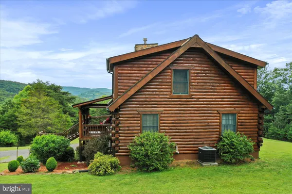 $425,000 | 141 Rose Patch Drive, Upper Tract, WV 26866