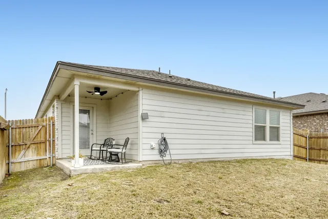 $320,000 | 200 Coda Crossing, Georgetown, TX 78633