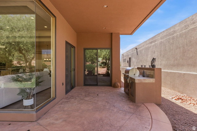 2410 West Entrada Trail, Unit 4 St. George, UT 84770 - Photo 26 of 47
