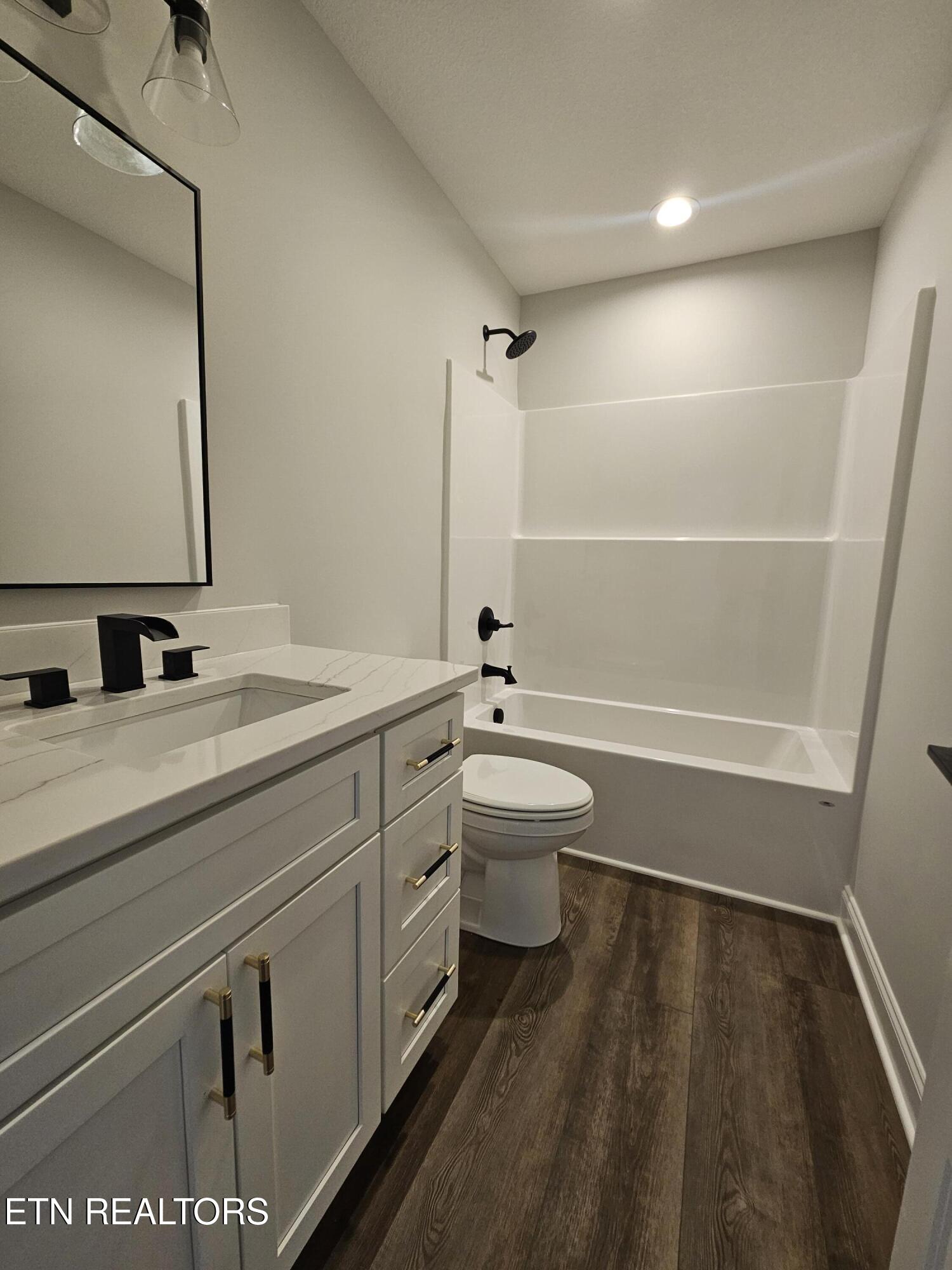 254 Thompson Road Madisonville, TN 37354 - Photo 12 of 15 20250808_130409