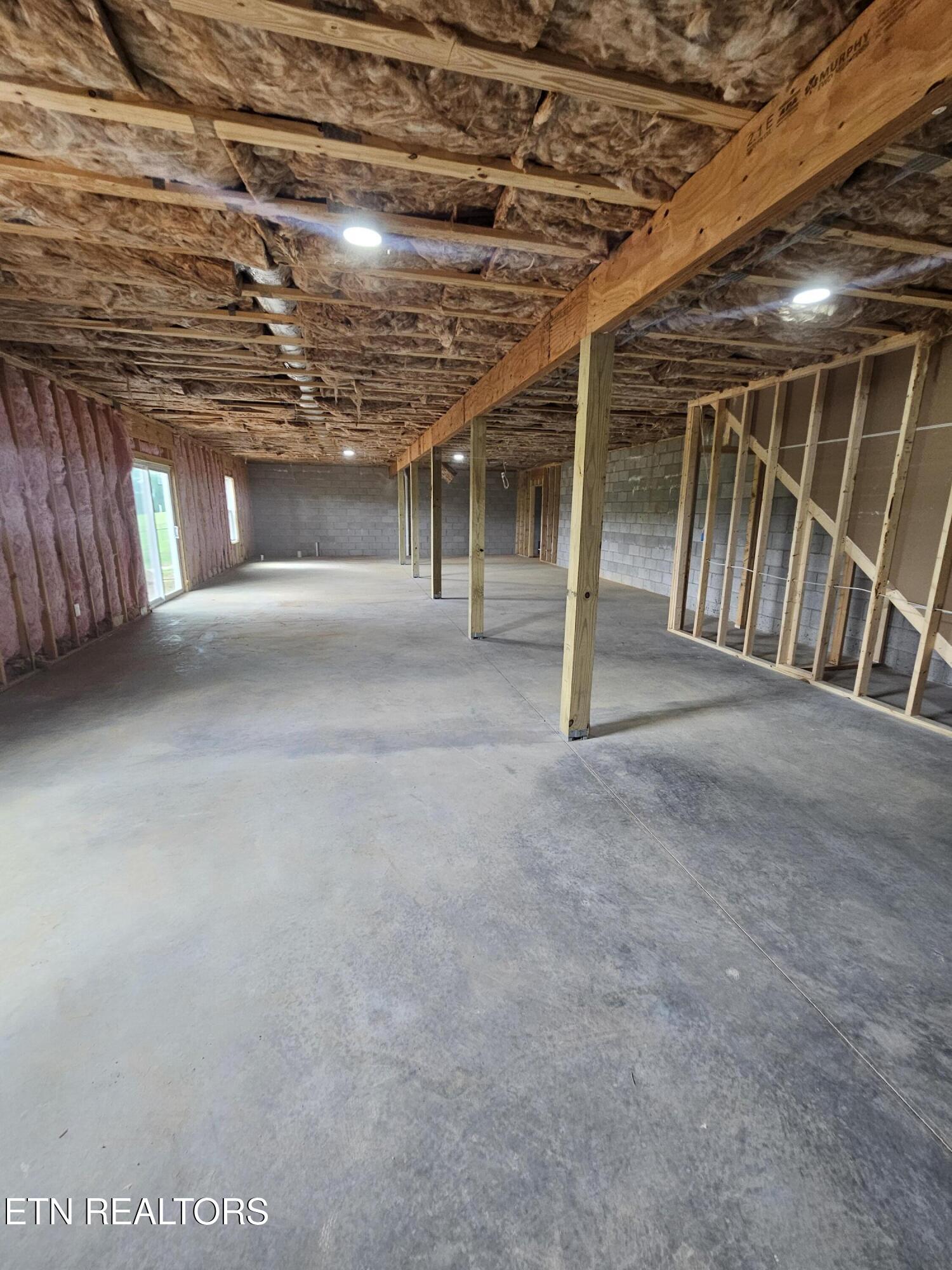 254 Thompson Road Madisonville, TN 37354 - Photo 13 of 15 20250808_131620