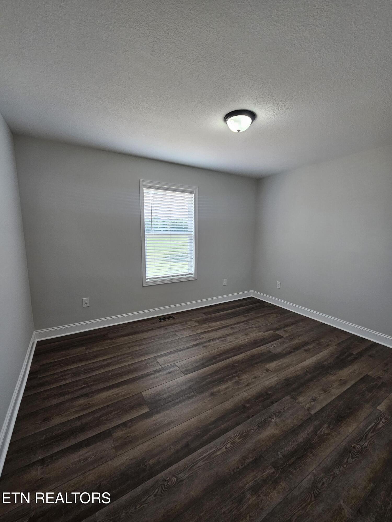 254 Thompson Road Madisonville, TN 37354 - Photo 6 of 15 20250808_130249