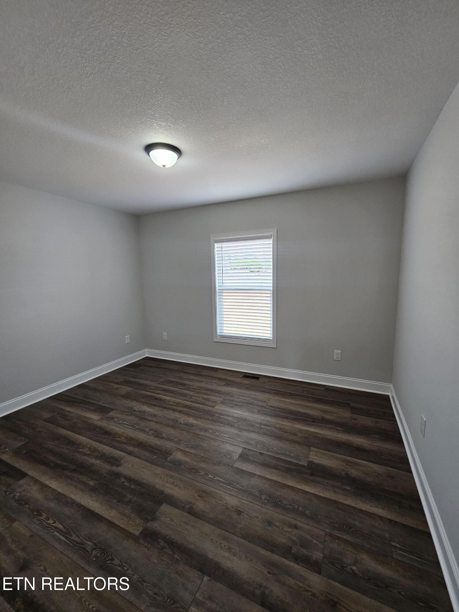 254 Thompson Road Madisonville, TN 37354 - Photo 10 of 15 20250808_130342