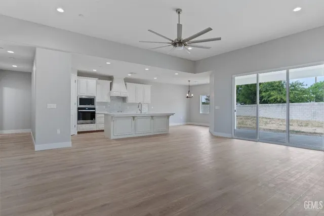 $644,500 | Undisclosed Address, Shafter, CA 93263