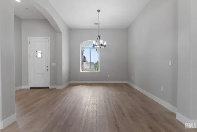 $644,500 | Undisclosed Address, Shafter, CA 93263