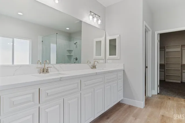 $644,500 | Undisclosed Address, Shafter, CA 93263