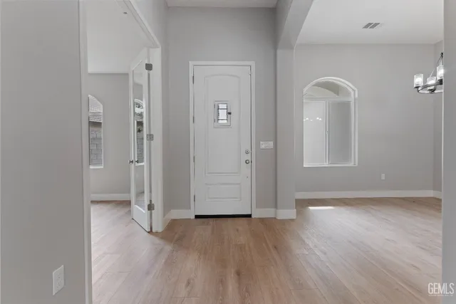 $644,500 | Undisclosed Address, Shafter, CA 93263