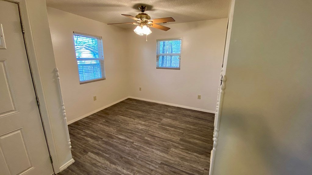 309 Sunny Road Max Meadows, VA 24360 - Photo 13 of 39 Gallery Image 13