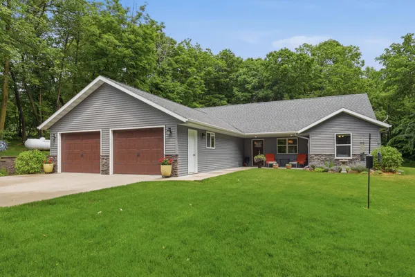 $425,000 | 30426 Eagle Lake Drive, Frazee, MN 56544
